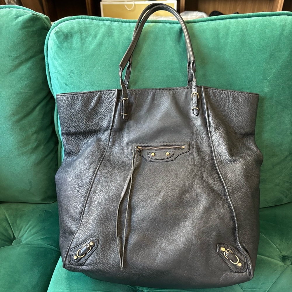 Y2K Balenciaga Motocross Papier Tote/
SOLD